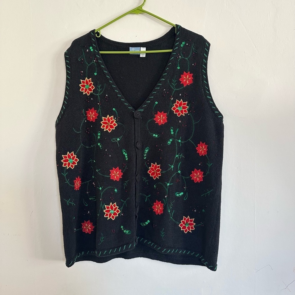 Holiday Editions Christmas Sweater Vest Knit Embroidered Poinsettia Size 1X - Picture 7 of 8